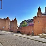 Bonifraterska 15 - Old Town وارسو